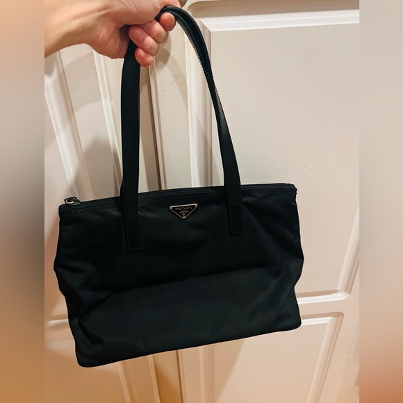 Prada Nylon Tessuto Black Bag, Excellent Condition - Picture 5 of 6